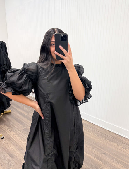 Noir Cargo Set Set In Jet Black